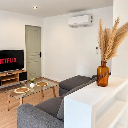 Le Feretra, Modern, Air-conditioned One-bedroom